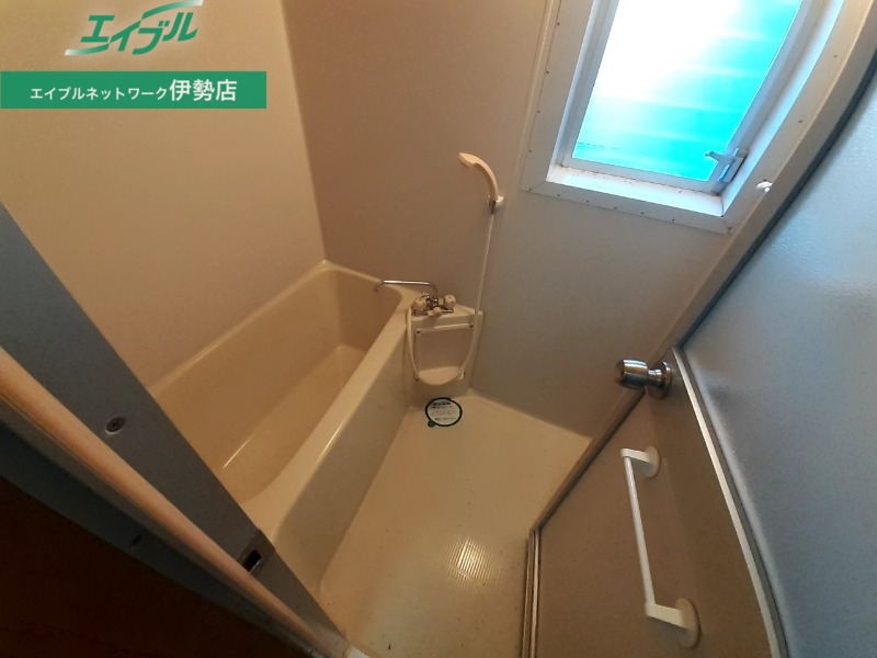 バス・シャワールーム　別部屋参考写真