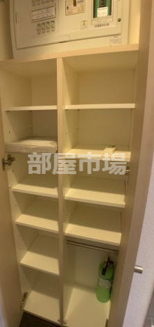 収納　シューズボックス