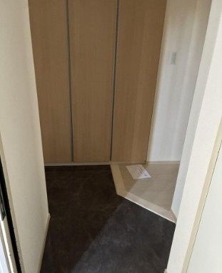 玄関　別タイプ部屋　参考写真です