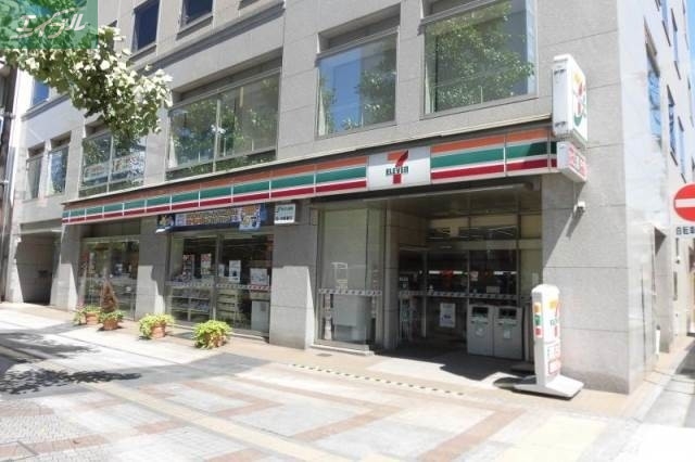 コンビニ　セブンイレブン岡山桃太郎大通り店（コンビニ）まで399m