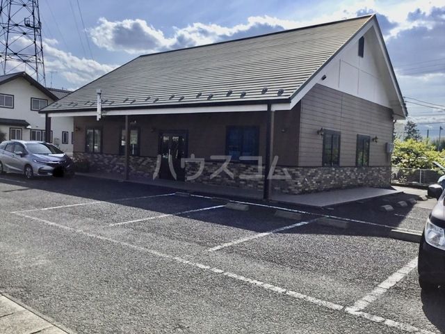 飲食店　伯爵（飲食店）まで1425m
