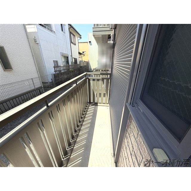 バルコニー　バルコニー