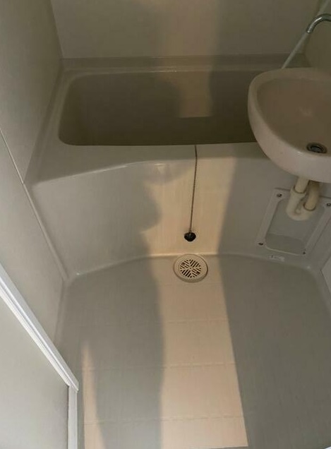 バス・シャワールーム　別部屋参考写真