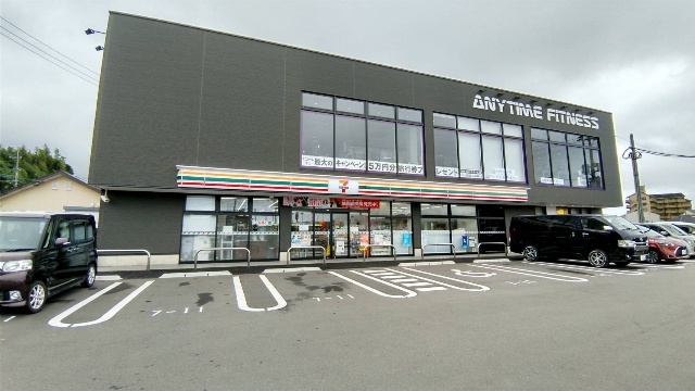 コンビニ　セブンイレブン宮崎産業経営大学前店（コンビニ）まで540m