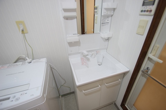 洗面設備　※別部屋の写真です