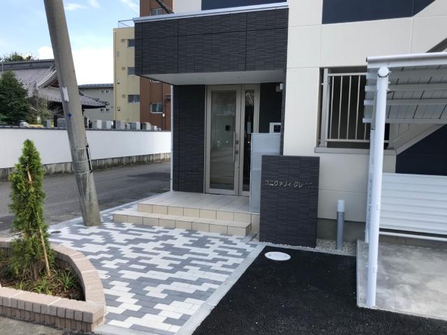 建物外観　外観写真（昼）