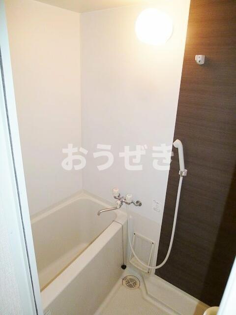 バス・シャワールーム　?