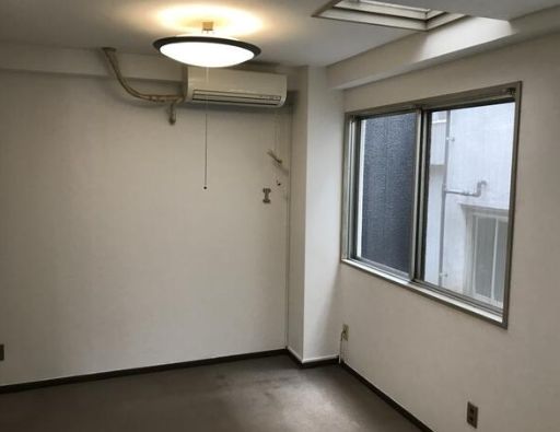 居室・リビング　居間です