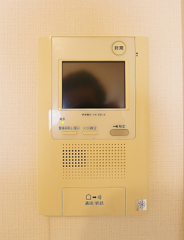 セキュリティ　安心のモニターホン付きです