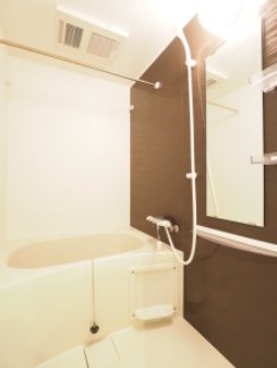 バス・シャワールーム　※こちらのお写真は他部屋になり参考写真です※