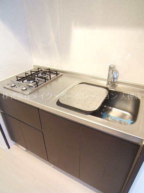 キッチン　※入居中の為別部屋写真使用現状優先