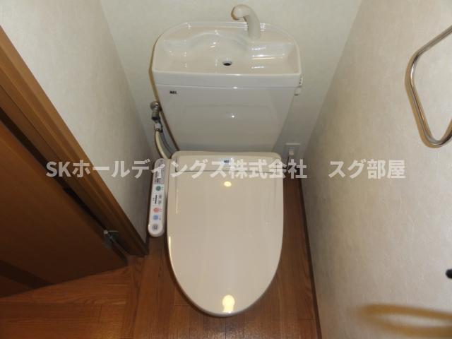 トイレ　シャワー付トイレ