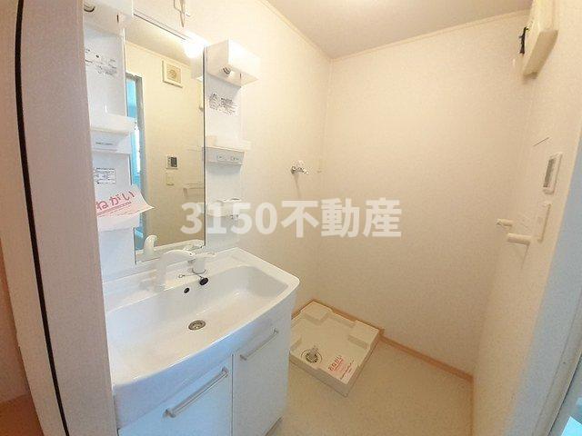 洗面設備　洗面所です
