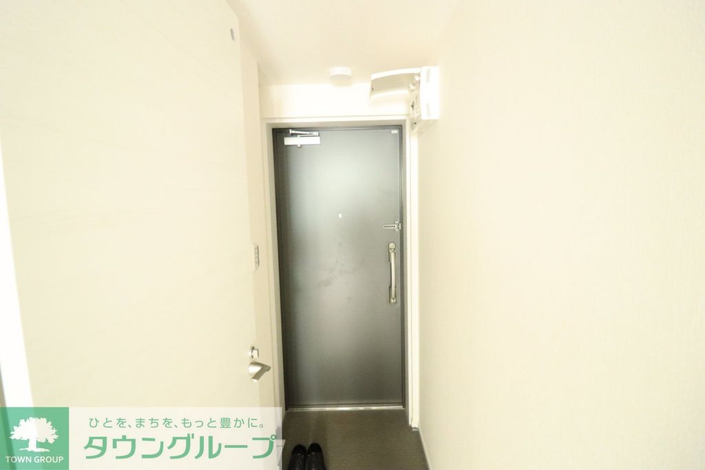 玄関　お部屋探しはタウンハウジングへ♪