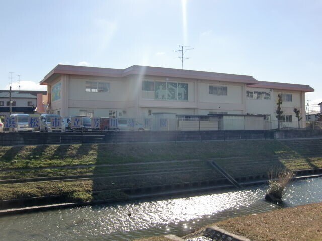 幼稚園・保育園　浜松市立芳川幼稚園（幼稚園・保育園）まで2812m