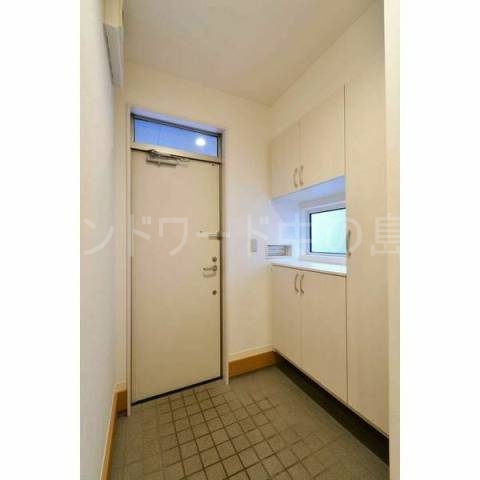 玄関　詳細は、ウィンドワード中の島店までご相談下さい。