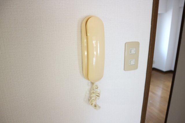 セキュリティ　インターホン付きです