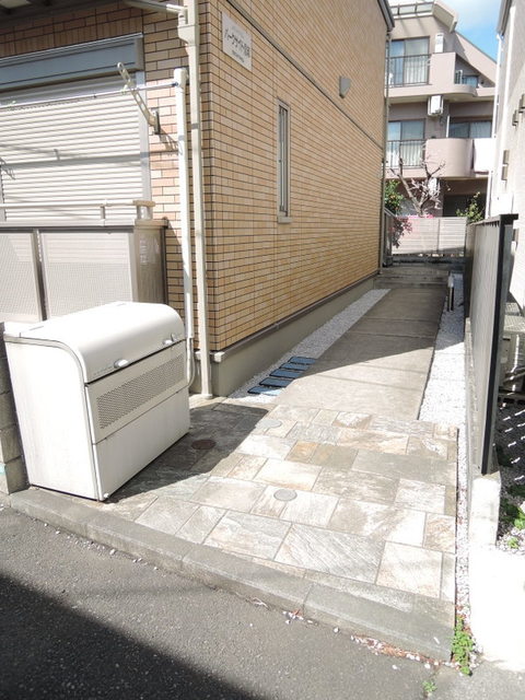 エントランス　★アプローチ★