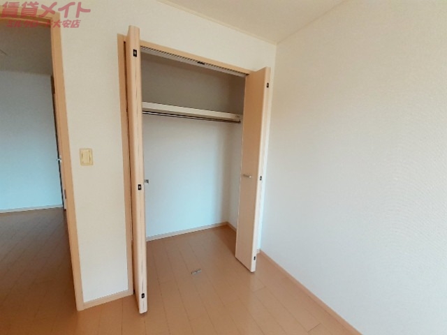 収納　別部屋反転画像参考