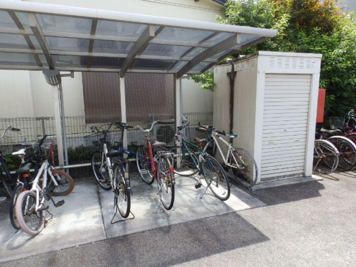 ロビー　駐輪場