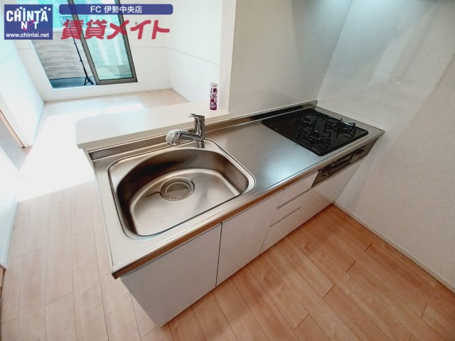 キッチン　同タイプ参考写真