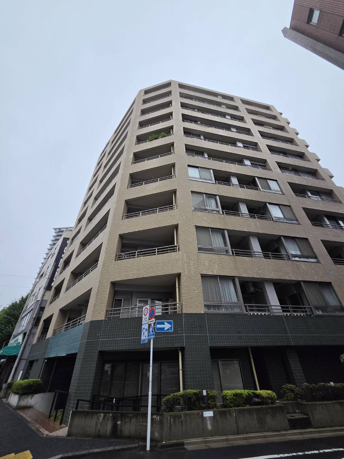 ＪＲ山手線 大塚駅 徒歩5分 築27年