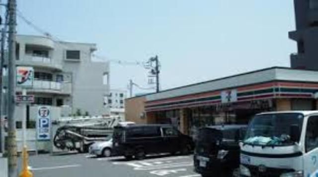 コンビニ　セブンイレブン横浜日野店（コンビニ）まで380m