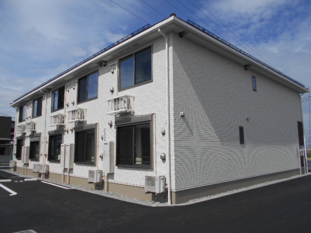 建物外観　サンルーム側を南東方向より撮影