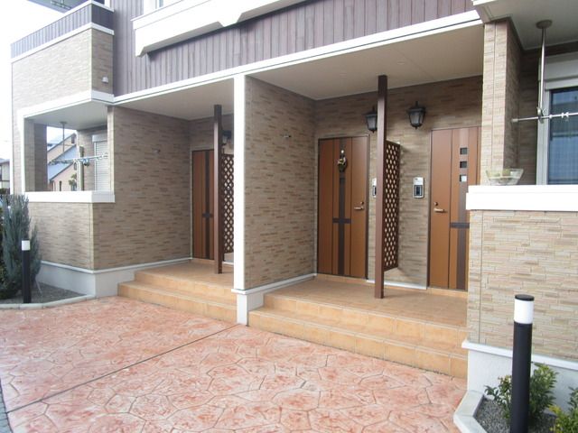 エントランス　★建物入り口★