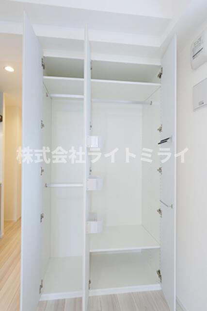 収納　※写真は同タイプ住戸です。?
