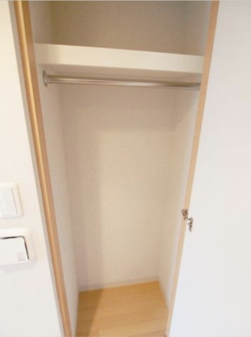 収納　別部屋参考写真