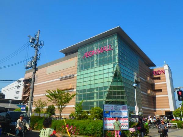 スーパー　Crazy　Pantryイオンモール鶴見緑地店（スーパー）まで698m
