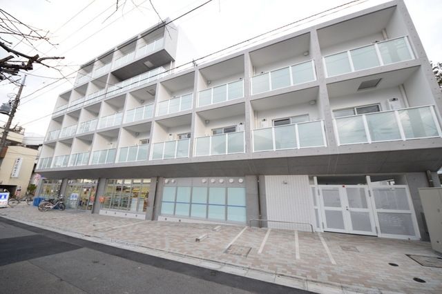 建物外観　☆お問い合わせはお早めに☆