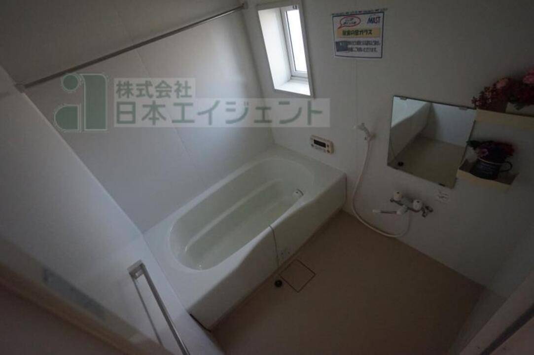 バス・シャワールーム　浴室