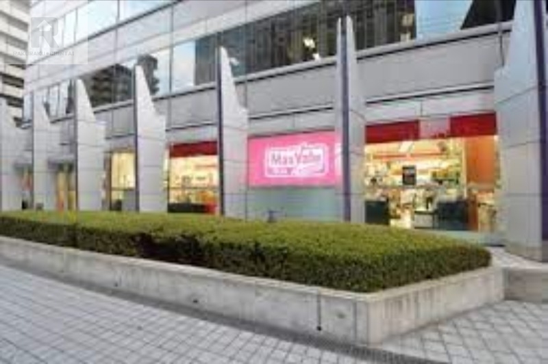 スーパー　Maxvaluエクスプレス西梅田店（スーパー）まで496m