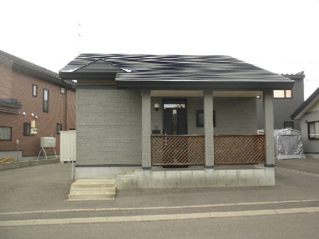 建物外観　南側　外観
