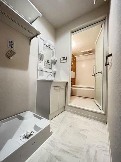 洗面設備　参考　２ＬＤＫのお部屋です