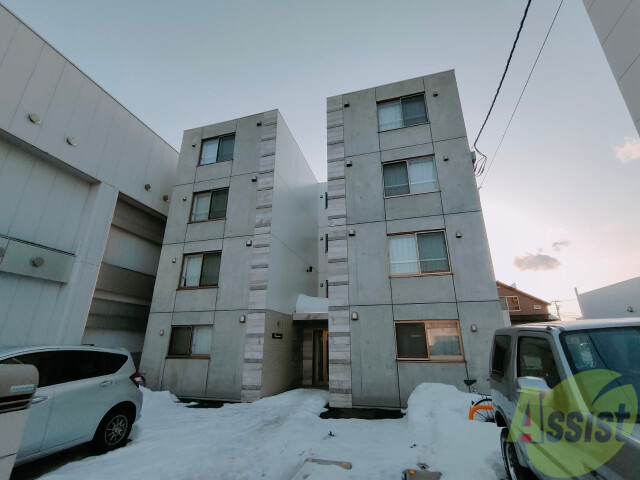 建物外観　札幌市東区北十九条東「Ｒｅｖｅｒｅｎｃｉａ」