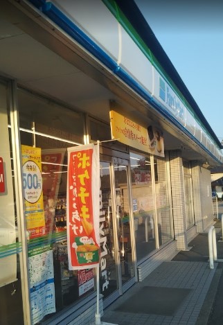 コンビニ　ファミリーマート相模原上溝店（コンビニ）まで89m