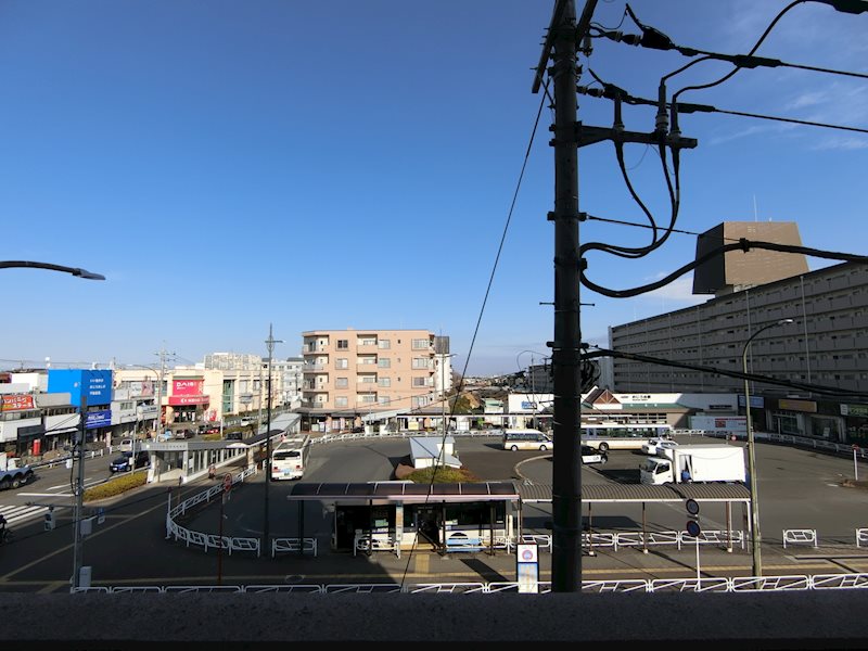 眺望　駅ロータリーが見えます