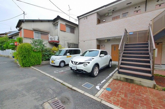 セキュリティ　お部屋の中にいても外の様子がよくわかるモニター付きインターフ