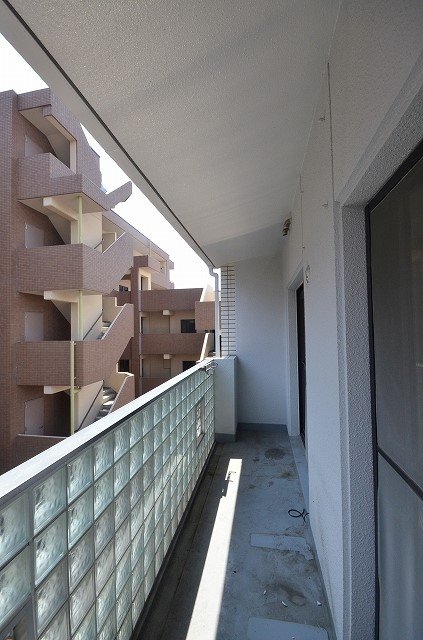 バルコニー　※同建物別号室の写真です