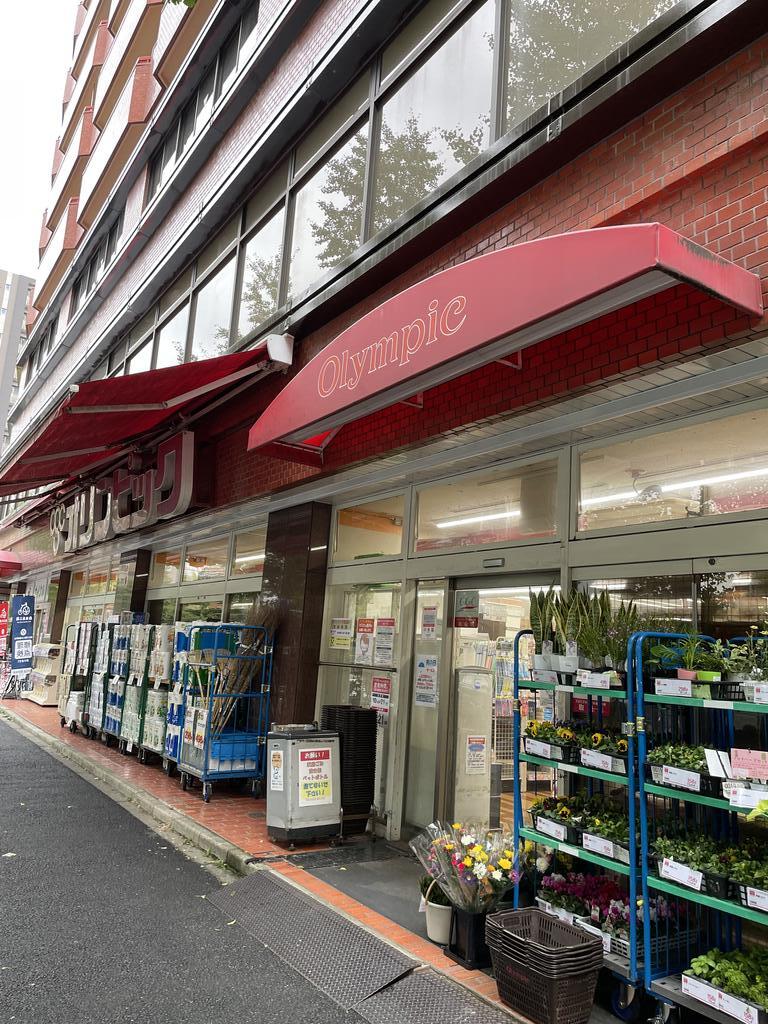 ホームセンター　Olympic白山店（ホームセンター）まで417m