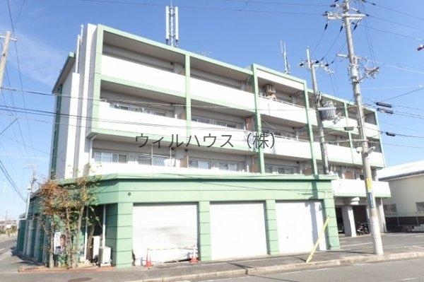 建物外観　鉄筋コンクリートマンション！