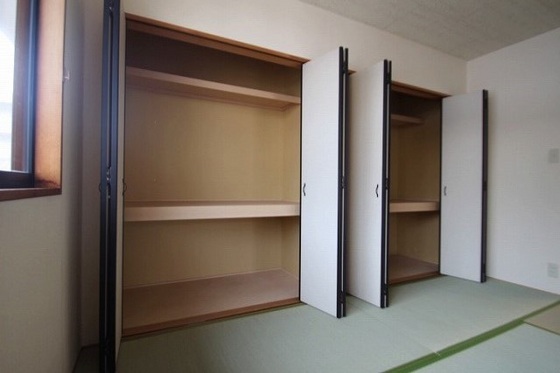 収納　※別部屋の写真です