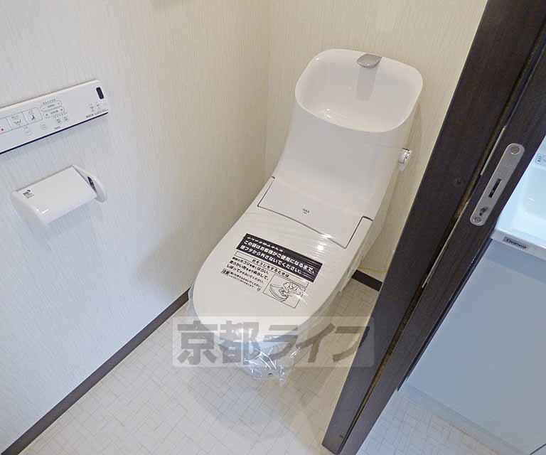 トイレ　清潔感のあるトイレです。