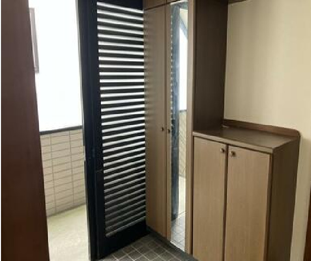 玄関　広々収納もある玄関です