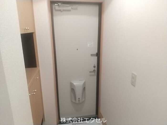 玄関　同等タイプのイメージ画像です。