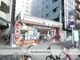 コンビニ　セブンイレブン（コンビニ）まで270m