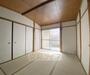 居室・リビング　落ち着いた雰囲気のお部屋です